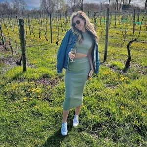 Petal & Pup stretch set